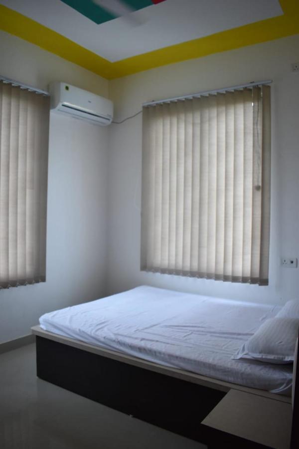 Hotel Vishal Buxar ภายนอก รูปภาพ
